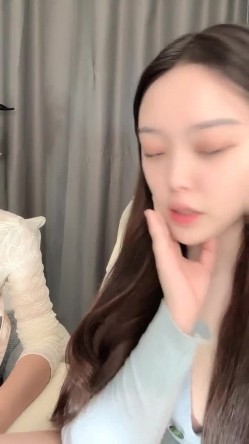 新人！双美女下海~奶子超大~【小蜜桃桃桃桃】白浆直流！ 截图10