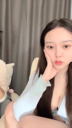 新人！双美女下海~奶子超大~【小蜜桃桃桃桃】白浆直流！ 截图16
