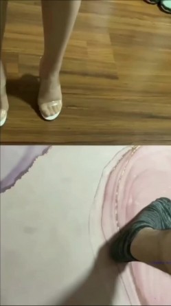 超顶反差婊少妇公务员美熟女【蓝阿姨】厚厚的红唇显得无比性感，口交舌功了得 截图1