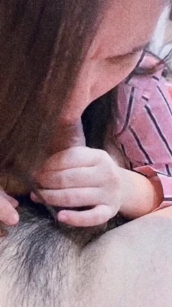 《台湾情侣泄密》 ️校花级大美女玩调教游戏 截图10