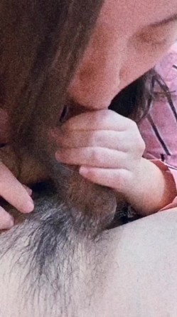 《台湾情侣泄密》 ️校花级大美女玩调教游戏 截图12