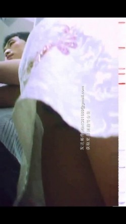 国产抄底街拍 不穿内裤的美女4部 截图4
