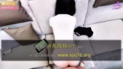 【香蕉秀XJX-0371】香蕉女神・糖糖・还没毕业就出来赚钱的清纯小姐姐 截图10