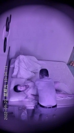 【最新酒店偷拍 ️极速首发】熟女反差 少妇偷情 各类情趣偷情啪啪甄选 偷情爆乳嫂子 玩起兴了主动骑上J8猛摇 截图1