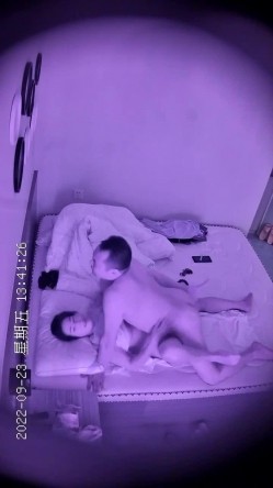 【最新酒店偷拍 ️极速首发】熟女反差 少妇偷情 各类情趣偷情啪啪甄选 偷情爆乳嫂子 玩起兴了主动骑上J8猛摇 截图13