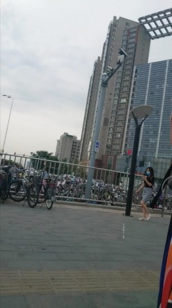 拖地长裙黑丁内极品美人妻 截图7