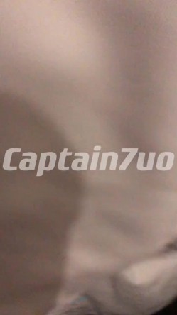 牛逼约啪大神『Captain7uo』后入爆操极品美臀女友 翘美臀制服后入啪啪 高清720P版 截图15