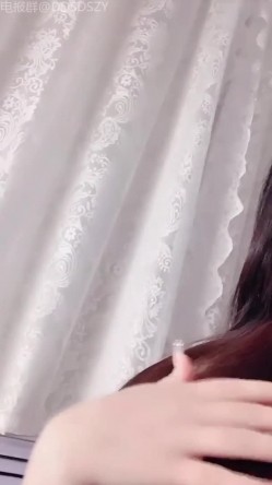 ️天然核弹爆乳女神！揉奶诱惑【炸土豆】完美颜值~淫液拉丝跳蛋自慰 截图9