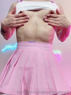 中韩混血博士生，超大阴蒂，撸铁肌肉女【peachy】自慰啪啪群P，下海拍A片，猛女 截图7