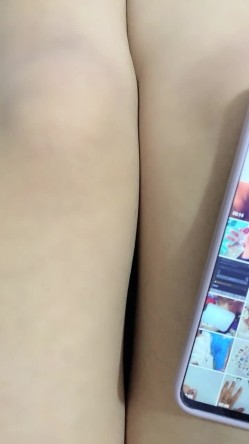 猎奇圈内部分享热门视频极品大奶子哺乳期的奶妈疯狂露出自摸挑逗赚奶粉钱 截图6