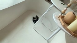 大眼睛苗条气质美女酒店大尺度私拍女体艺术视图，摄影师想要咸猪手被拒 截图10