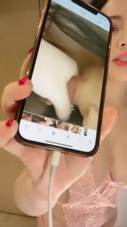 太尼玛好看了，【帕丽斯】，巨乳女神！抖奶电臀~ 紧致肥穴抠挖，出白浆，此等淫妇相当难得 截图11