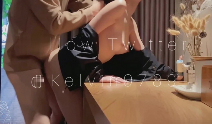 纯爱情侣「Kelvin」OF日常性爱私拍 绝美白皙酮体被干到发抖，发出酥软嗲的呻吟声 预览图
