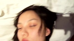 云盘高质露脸泄密！高颜值反差婊被帅逼男友当肉便器母狗一样玩虐 截图1