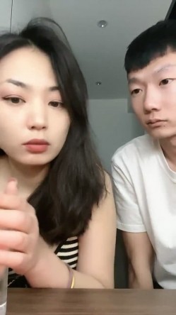 真是恩爱的一对啊，【情侣】【胸怀碧水】（10天）合集，御姐与骚男天天做爱 ，良家风格，浓情蜜意 截图2