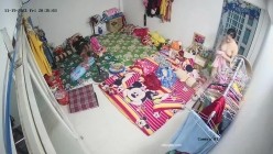10月最新流出【破解摄像头】 ️监控下的女生宿舍日常洗澡换衣服 截图12