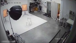 【破解摄像头】摄影棚颜值模特私拍流出真实极品靓妹 截图1