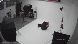 【破解摄像头】摄影棚颜值模特私拍流出真实极品靓妹 截图8