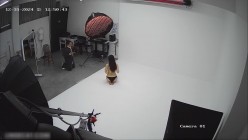 【破解摄像头】摄影棚颜值模特私拍流出真实极品靓妹 截图15