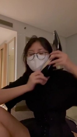 门主王大炮电钻炮击事件女主！抖音70W粉网红女【卯哥】史上首次全裸采访，内容超刺激全程高能 截图15