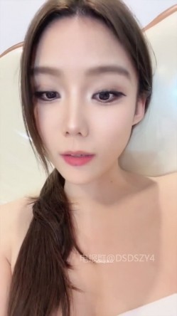 ️高端调教 天生媚骨狐相姐妹新人群P团队高颜值精神姐妹开局 截图14