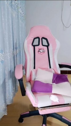 绝对熟女巨乳吊钟奶，少毛肥穴，豹纹情趣衣 椅子上自慰 大黑牛加持 土豆塞逼 截图4