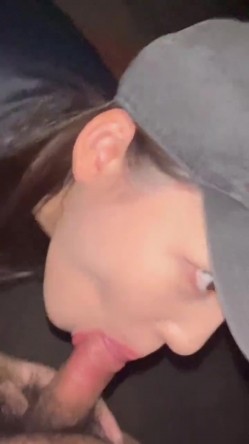 北京贫乳小姐姐【王妤昔】性爱自拍流出 截图7