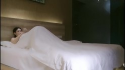 雀儿漫天飞 约了个高颜值01年妹子TP啪啪，上位骑乘床边后入猛操，中文字幕 截图11