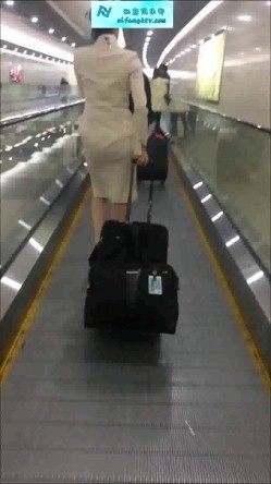 【真实空姐】各大航空美丽空姐不欲人知的真实反差 截图7