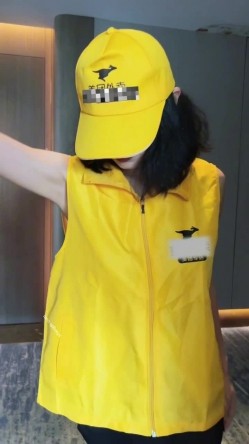 江苏90后夫妻烧婊子，【静香阿姨_缇娜小姐】付费福利，极品白富美，淫妻小少妇 截图4