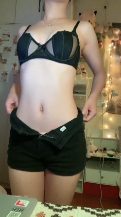 女神回归极品校花~可爱妹妹自慰狂扣B爽上天~狂撸 截图11