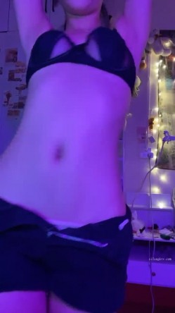 女神回归极品校花~可爱妹妹自慰狂扣B爽上天~狂撸 截图13