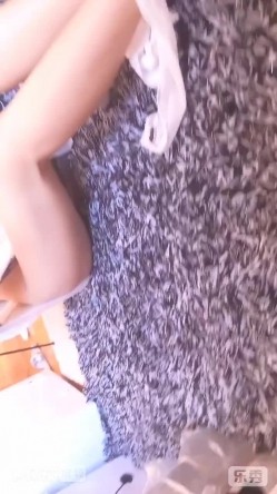 微博巨乳长腿网红@茜公举殿下VIP收费自拍 截图12