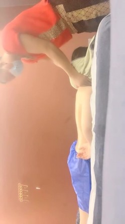 真实SPA按摩店偷拍 ️男技师给闺蜜做大保健全身推油私处按摩 截图5