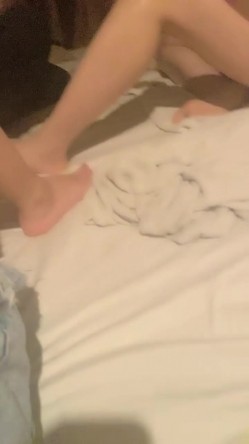 真实SPA按摩店偷拍 ️男技师给闺蜜做大保健全身推油私处按摩 截图14