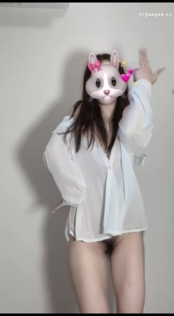 推特西西团队新秀【蚊子】VIP裸舞首发 ️专业动感极致美翻了 截图5