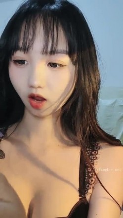 新人！校花级别女神下海~【优优】好漂亮！绝对是初恋感觉~乖巧邻家妹子，小逼逼需要被满足 截图10