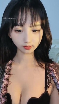 新人！校花级别女神下海~【优优】好漂亮！绝对是初恋感觉~乖巧邻家妹子，小逼逼需要被满足 截图11