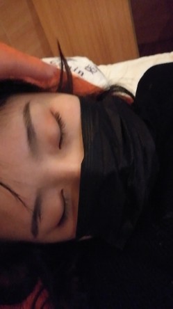 跟女友分手前最后一次见面给她下药玩 截图9