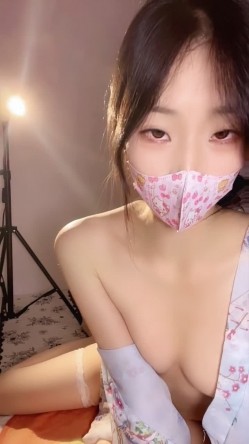 校花尺度突破！首次被操 【呆呆小羊儿】不射算我输 截图1