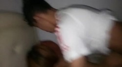 【网爆门事件】台湾信义区20多岁美女夜店喝的烂醉遭4越男捡尸蹂躏到天亮 完整版流出 截图10