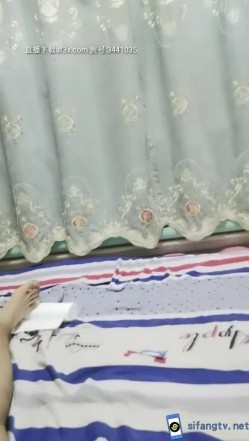 弄奶水充盈的美艳小少妇 一边肏一边喷乳汁源源不断 最后射得她满脸精液样子淫荡万分 截图12
