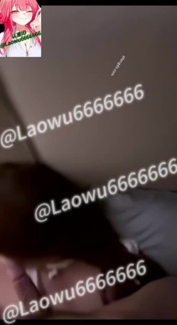 【绿帽淫妻】反差眼镜少妇，极品高颜值露脸人妻「SMMSMM」，约炮入珠单男，和上门推油男技师调情 截图15