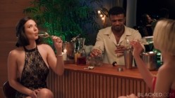 Blacked 2026年8月11日4K新片 两个尼格前后夹击白妹 截图10