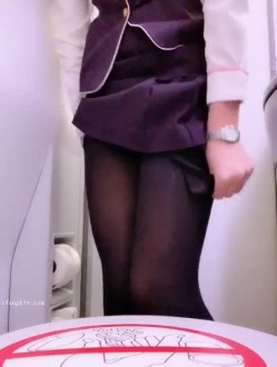 【真实空姐】各大航空美丽空姐不欲人知的真实反差 截图8
