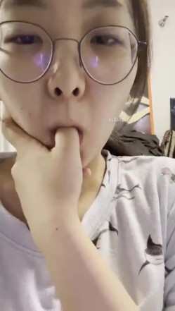 高端私密群内部福利 基本都露脸美女如云 截图3