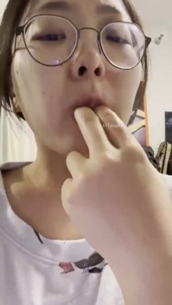 高端私密群内部福利 基本都露脸美女如云 截图16