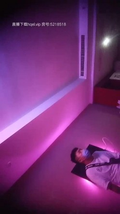 肥哥高档会所嫖妓偷拍选秀1200元的旗袍女技师一条龙服务这妞口活真好 截图3