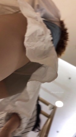 极限CD大师商场步行街4K裙内拍多位气质漂亮小姐姐T裤丝袜无内亮点多美女情趣内裤直接上街拍摄中都硬了 截图7