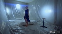 Deeper.21.02.25.Jessie.Saint.And.Lilly.Bell.XXX.480p.MP4-XXX 截图1